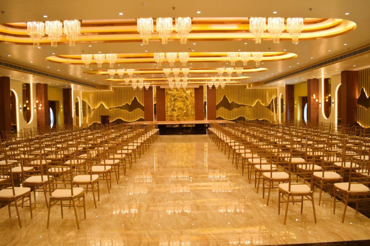 Tulip Inn Shravasti Bahraich Экстерьер фото