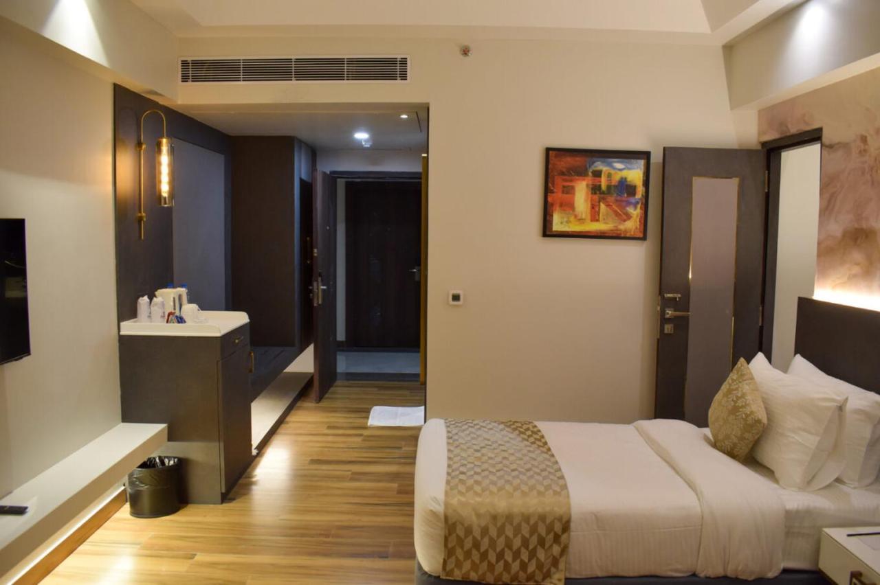Tulip Inn Shravasti Bahraich Экстерьер фото