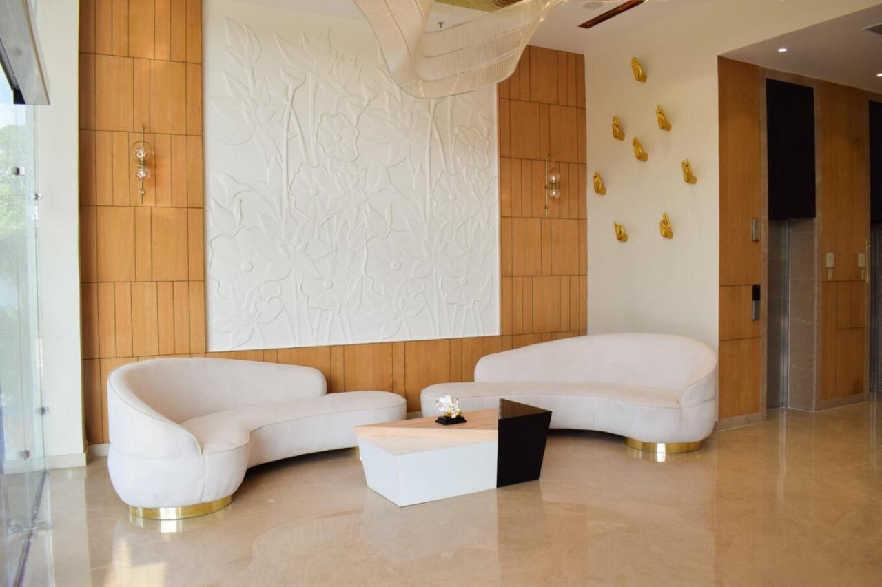 Tulip Inn Shravasti Bahraich Экстерьер фото