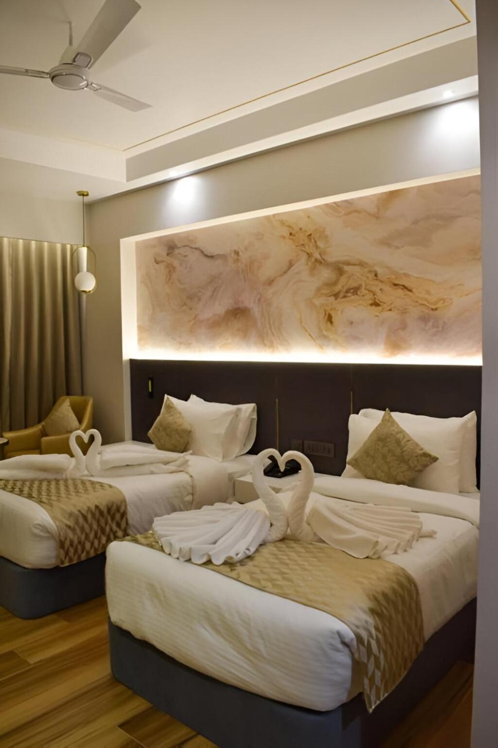 Tulip Inn Shravasti Bahraich Экстерьер фото
