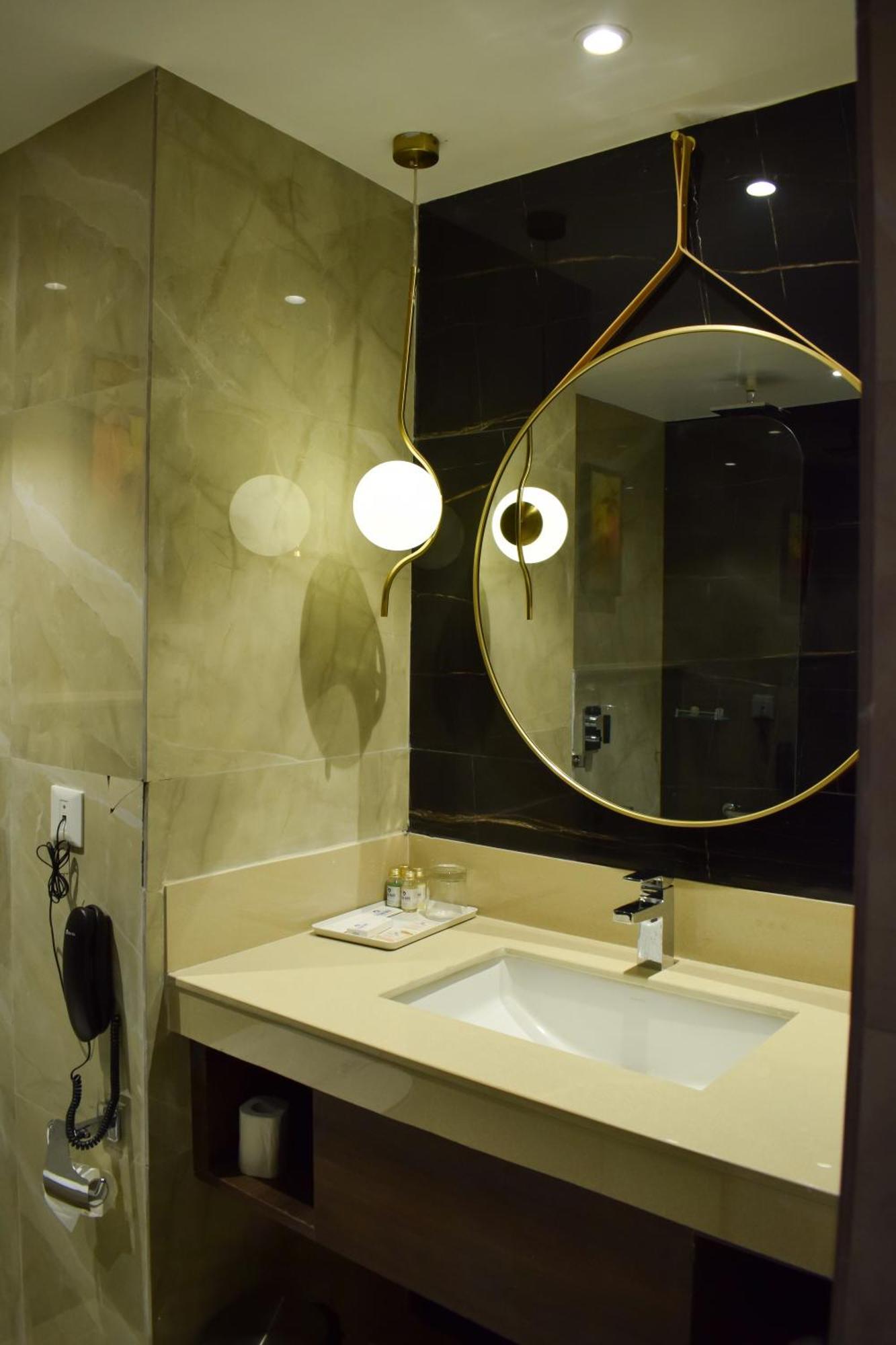 Tulip Inn Shravasti Bahraich Экстерьер фото